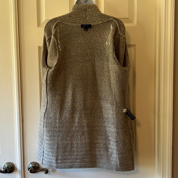 Mid-weight cardigan - Picture 5 of 9